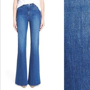 Madewell Flea Market Flare in Kara wash, size 27